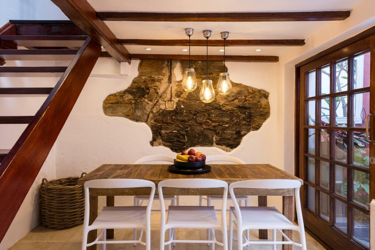 Central Cape Town, Stylish Home, With Private Courtyard Bagian luar foto
