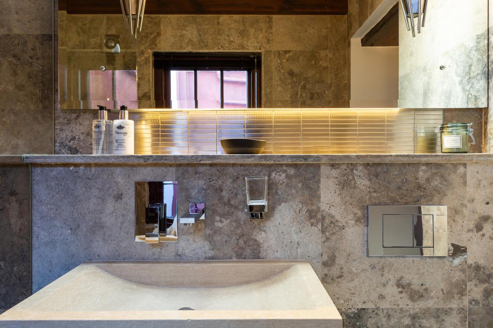 Central Cape Town, Stylish Home, With Private Courtyard Bagian luar foto