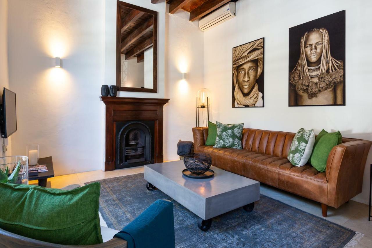 Central Cape Town, Stylish Home, With Private Courtyard Bagian luar foto